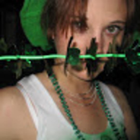 Meet your Posher, Kimberly - Picture 1 of 1